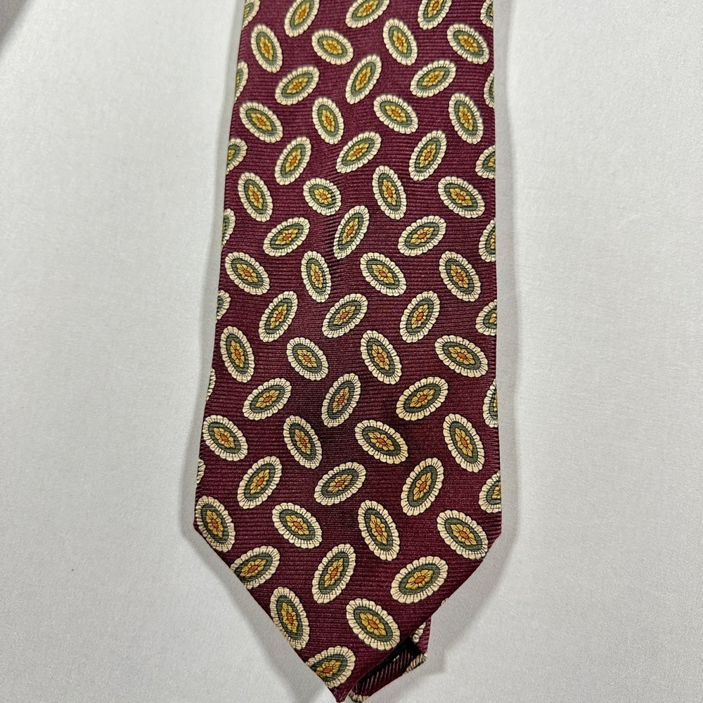 Men’s Jos. A. Bank Italian Made Necktie​​​ - Picture 2 of 5